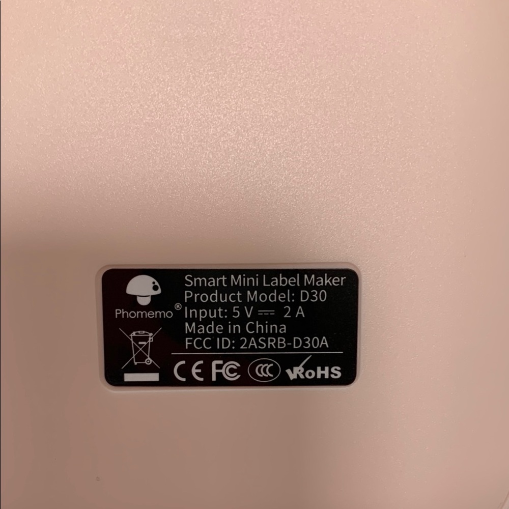 Inkless Smart Label Maker - Picture 3 of 5